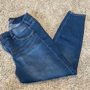 Women’s Torrid jetting super stretch jeggings